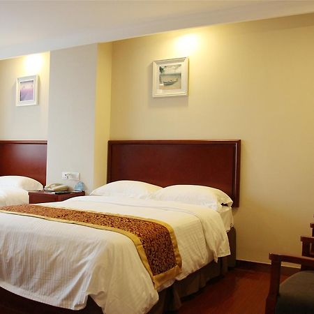 Greentree Inn Shandong Qingdao Development District Sdust Express Hotel Экстерьер фото