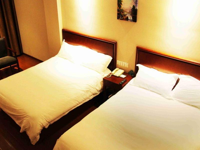 Greentree Inn Shandong Qingdao Development District Sdust Express Hotel Экстерьер фото