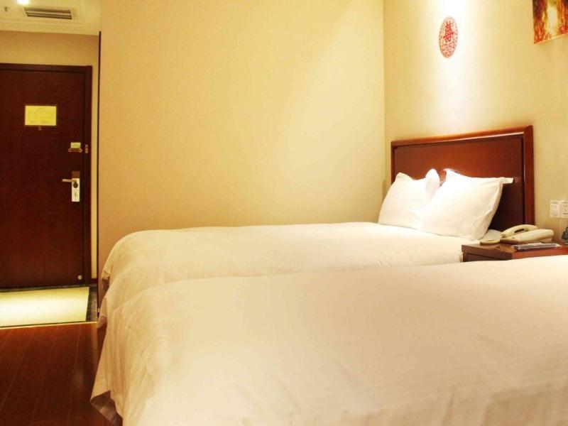 Greentree Inn Shandong Qingdao Development District Sdust Express Hotel Экстерьер фото