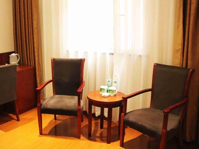 Greentree Inn Shandong Qingdao Development District Sdust Express Hotel Экстерьер фото