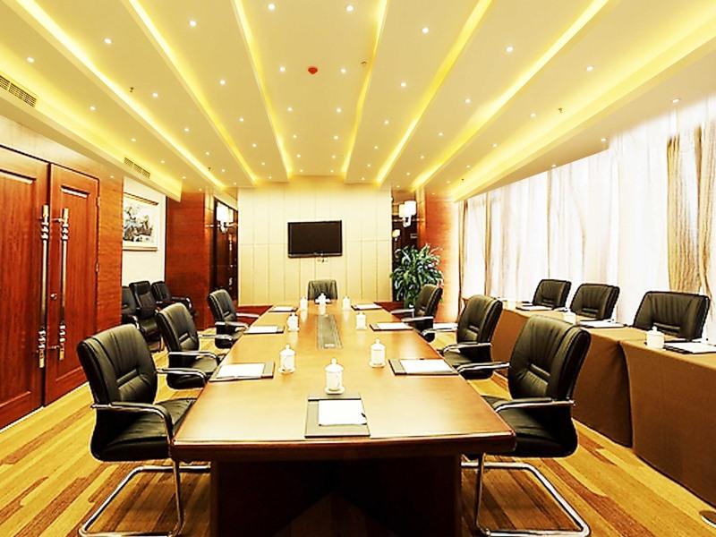 Greentree Inn Shandong Qingdao Development District Sdust Express Hotel Экстерьер фото