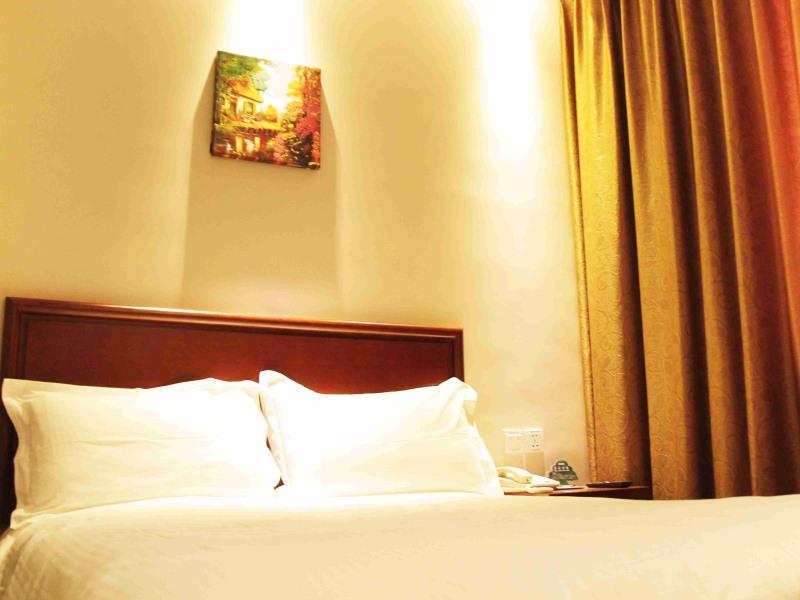 Greentree Inn Shandong Qingdao Development District Sdust Express Hotel Экстерьер фото
