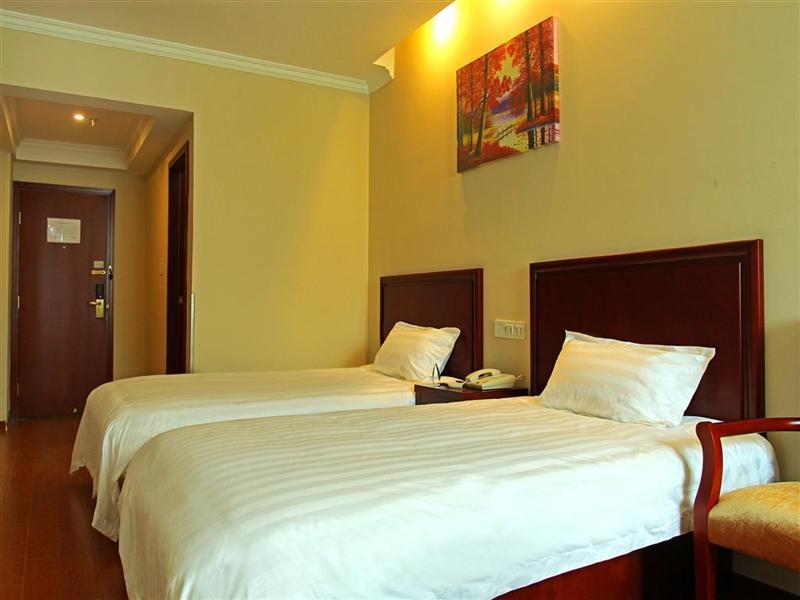 Greentree Inn Shandong Qingdao Development District Sdust Express Hotel Экстерьер фото