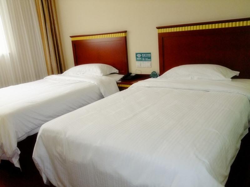 Greentree Inn Shandong Qingdao Development District Sdust Express Hotel Экстерьер фото