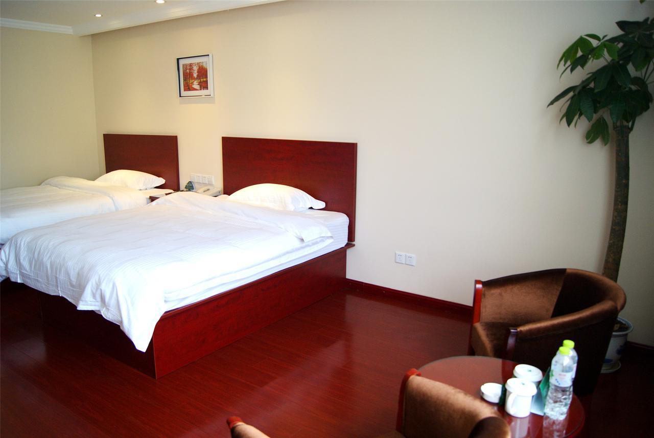 Greentree Inn Shandong Qingdao Development District Sdust Express Hotel Экстерьер фото